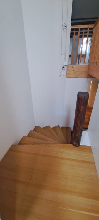 Charmante Dachwohnung im Herzen von Bern 6