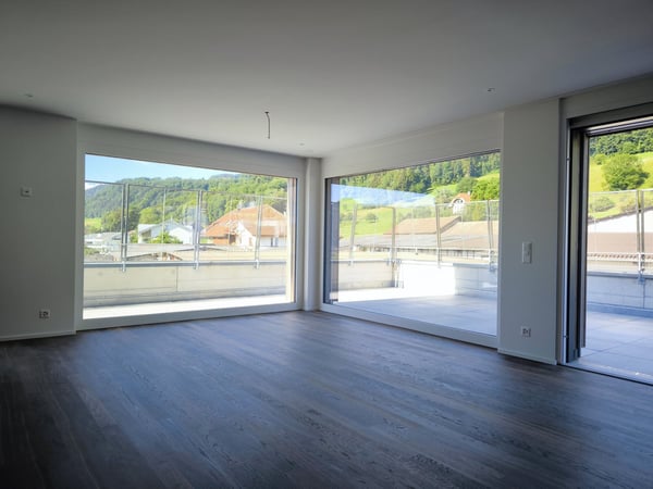 Moderne 4.5-Zimmer-Neubau-Attikawohnung mit Terrasse in Toffen 6