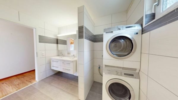 Grosszügige Dachwohnung als Erstwohnsitz 11