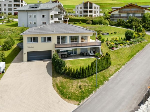 Grosszügige Dachwohnung als Erstwohnsitz 1