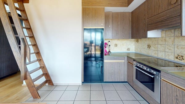 1 Zimmer Dachwohnung 5