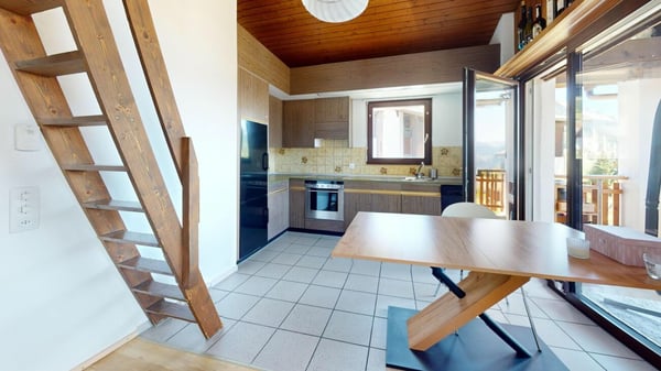 1 Zimmer Dachwohnung 4