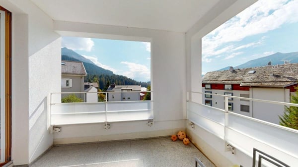 Schöne 4.5 Zimmer Maisonette-Wohnung an zentraler Lage 14