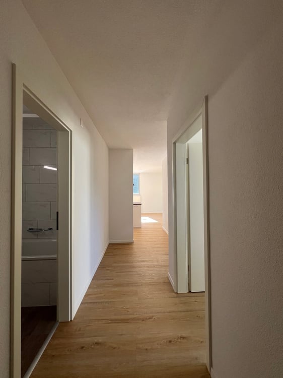 Neue 1.5-Zimmer-Wohnung mit schöner Aussicht in Wolhusen 8