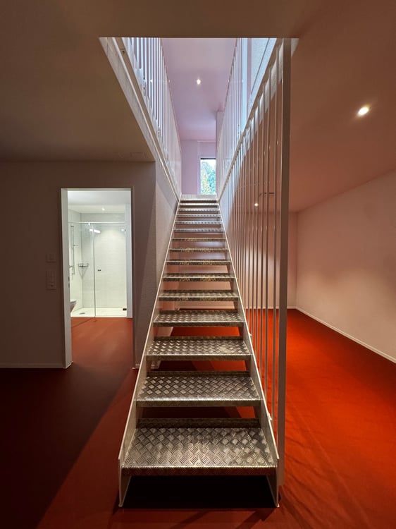 Brandneue 1.5-Zimmer-Duplexwohnung an der Bernstrasse in Luzern 9