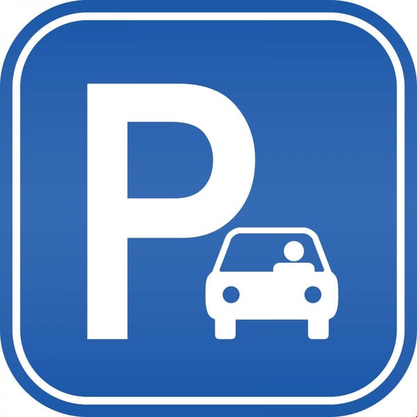Parkplatz in Tiefgarage 1