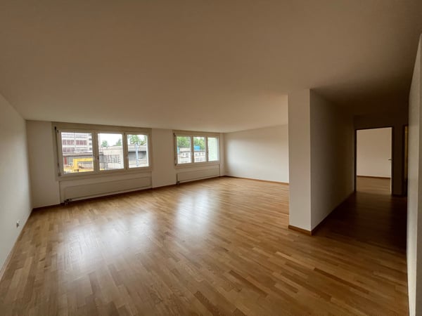 Helle 3.5-Zimmerwohnung mit Loftcharakter 2