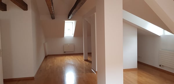 Charmante 3-Zimmer-Dachwohnung zu vermieten 8