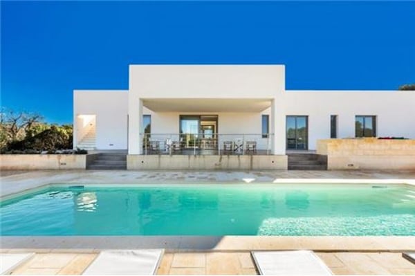 Moderne Ferienvilla mit Meersicht, Pool und absoluter Privatsphäre 4