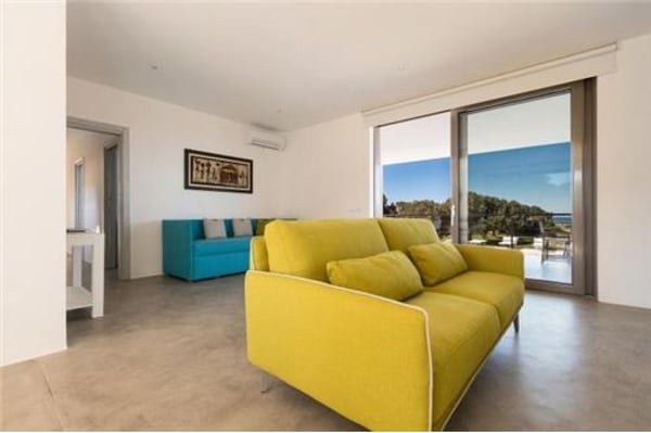 Moderne Ferienvilla mit Meersicht, Pool und absoluter Privatsphäre 13