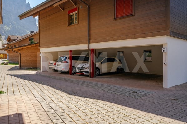 3.5-Zimmer-Dachwohnung mit Balkon und Carport in Lauterbrunnen 11