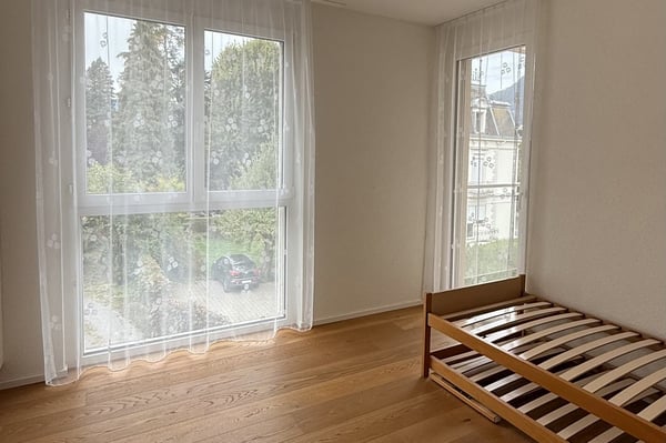 Ein Zuhause zum Wohlfühlen Modernes Wohnen in Interlaken 5