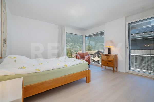 Exklusive 5.5 Zimmerwohnung mit wunderbarem Ausblick 10