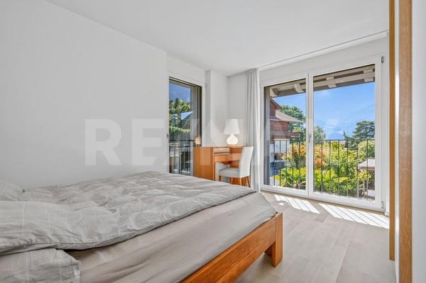 Exklusive 5.5 Zimmerwohnung mit wunderbarem Ausblick 11