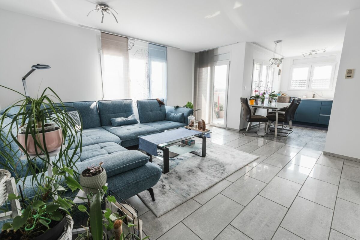 Appartamento di 4,5 locali ristrutturato in zona residenziale centrale