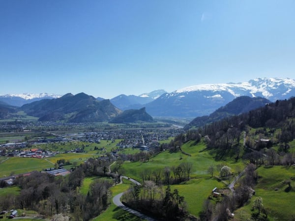 Grundstück mit verschiedenen Nutzungsmöglichkeiten 5