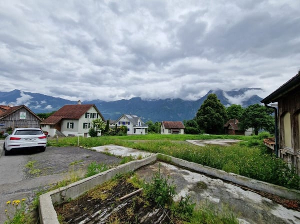 Grundstück mit verschiedenen Nutzungsmöglichkeiten 4