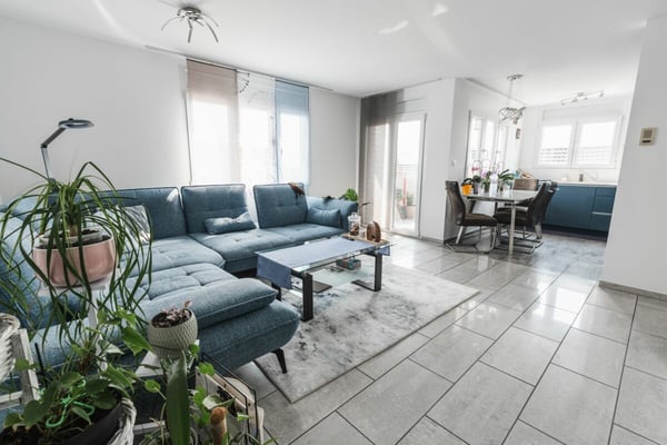 renovierte 4.5 Zimmer Wohnung an zentraler Wohnlage 3