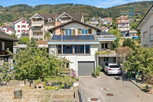 Grosszügiges Einfamilienhaus mit viel Potenzial an sonniger Lage in Rebstein 16