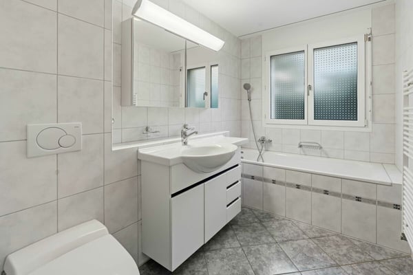 wunderschöne 3.5 Zimmer Gartenwohnung mit Wintergarten 12