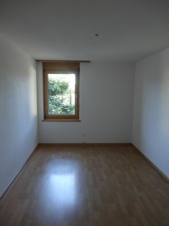 1.5 Zimmer - Wohnung im 1. OG 8