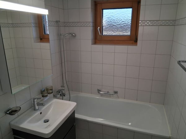 1.5 Zimmer - Wohnung im 1. OG 9