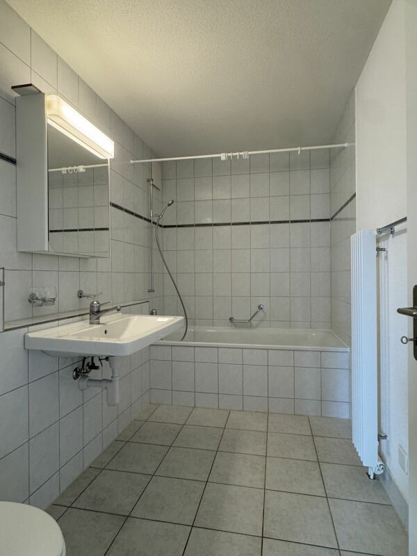 schöne 3.5 Zimmer - Wohnung, ca. 85m2