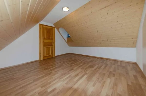 5.5-Maisonette mit sensationeller Seesicht 12