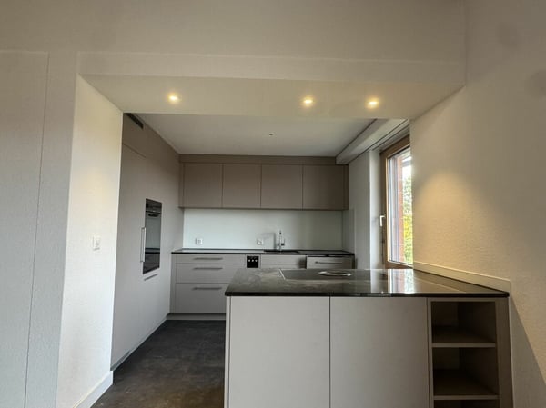 Grosszügige 5.5 Zi.- Maisonettewohnung, ca. 150m2 15