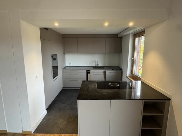 Grosszügige 5.5 Zi.- Maisonettewohnung, ca. 150m2 3