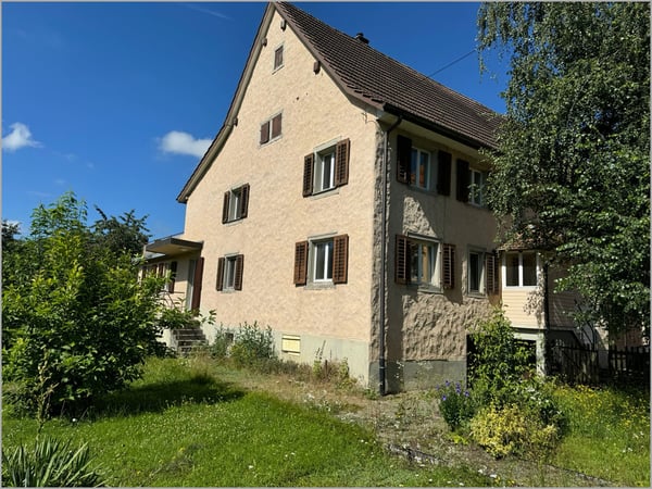 Generationenhaus mit viel Umschwung, ideal für Tierliebhaber!