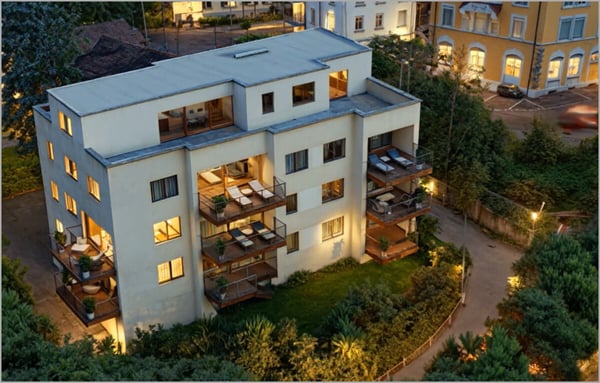 Exklusive Erdgeschosswohnung mit ca. 100 m2 Gartenanteil! 1