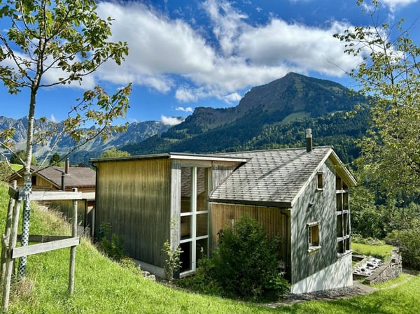 Historisches Berghaus mit modernem Innenleben in ruhiger Panoramalage 12