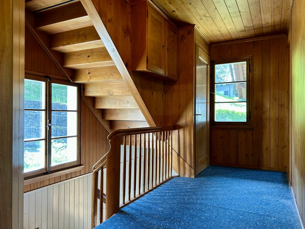 Charmantes Holzchalet mit Garten und Weitblick