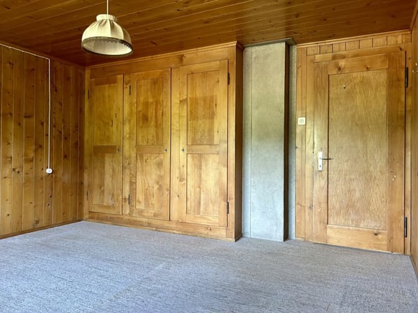 Charmantes Holzchalet mit Garten und Weitblick 8