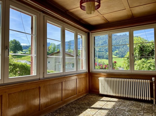 Charmantes Holzchalet mit Garten und Weitblick 3