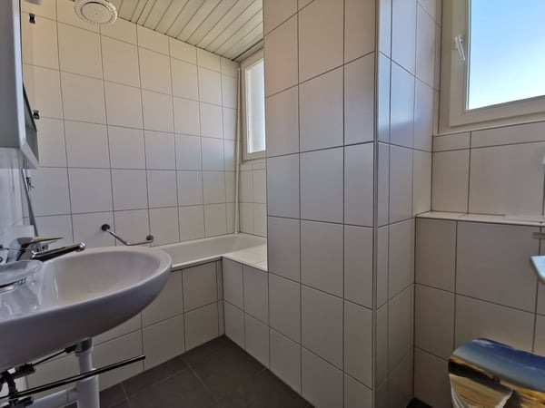 1,5 Zimmer-Wohnung im 2.OG (DG) mit Balkon 6