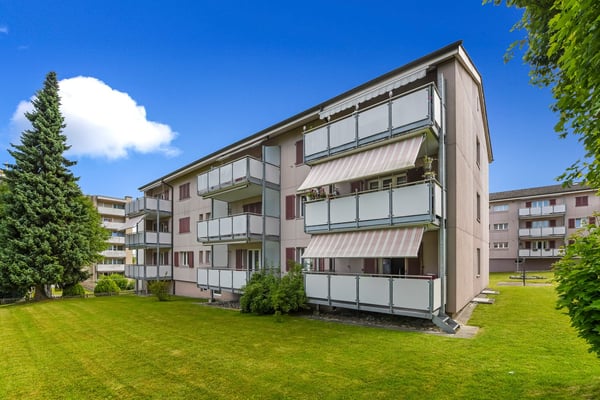 1.5 Zimmer-Wohnung im 1. OG mit Balkon 13