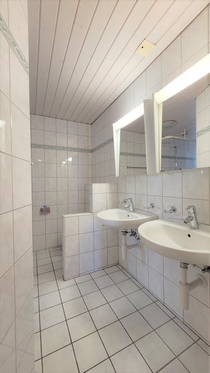 1,0 Zimmer-Wohnung 2.OG 11