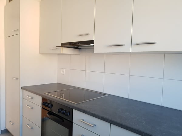 1,0 Zimmer-Wohnung im 2.OG mit Balkon 2