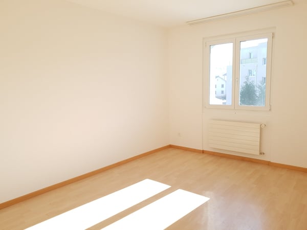 1,0 Zimmer-Wohnung im 2.OG mit Balkon 7