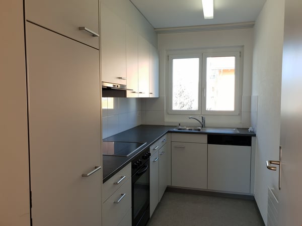 1,0 Zimmer-Wohnung im 2.OG mit Balkon 1