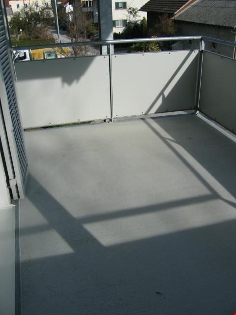 1,0 Zimmer-Wohnung im 2.OG mit Balkon 4