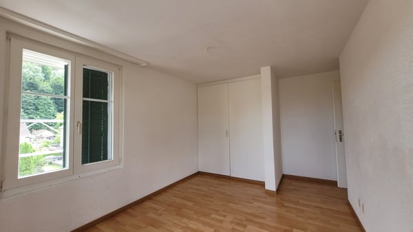 1.0 Zimmer-Wohnung 2.OG zu vermieten 6