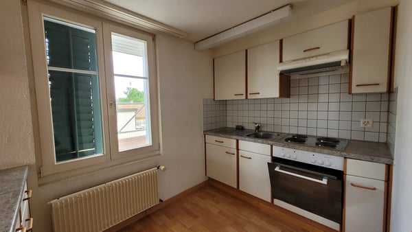 1.0 Zimmer-Wohnung 2.OG zu vermieten 3