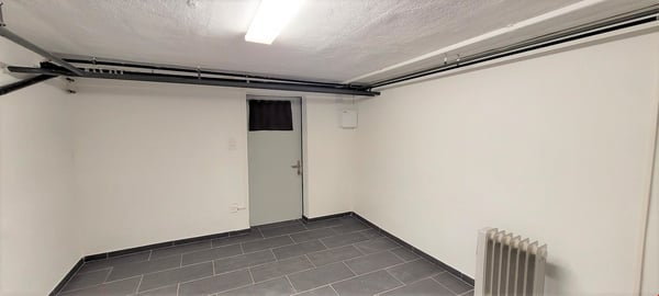 1-Zimmer-Studio zu vermieten als Büro / Atelier 4