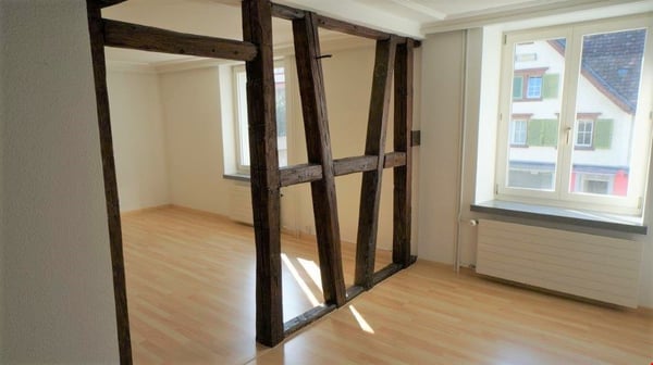 4.5-Zimmer-Wohnung im 1. OG 2