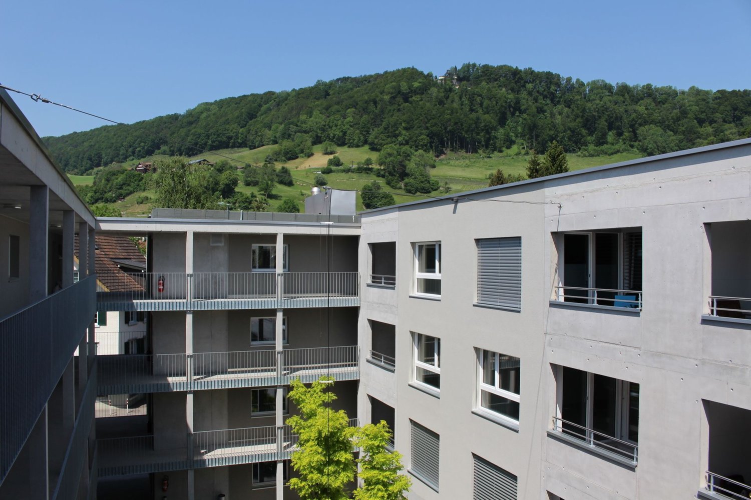 Bild sehr moderne 3½-Zimmerwohnung zu vermieten