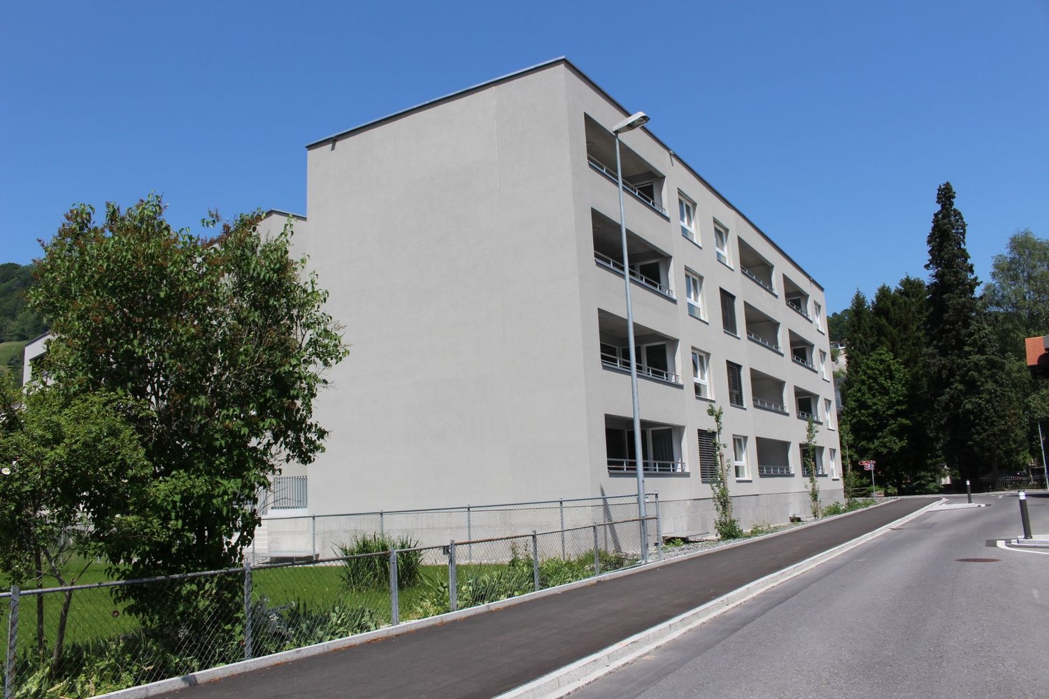 Bild sehr moderne 4½-Zimmerwohnung zu vermieten