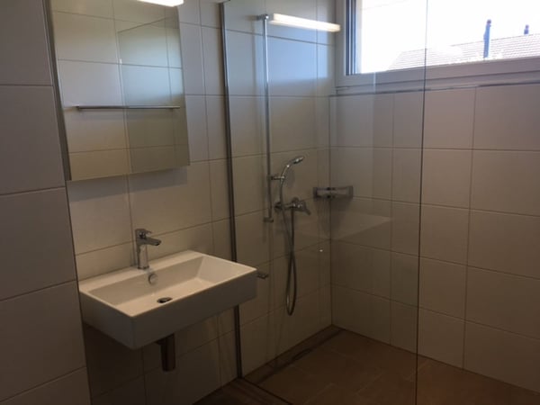 moderne und helle 3½-Zimmerwohnung 3